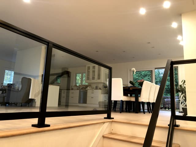 Metropolitan Railing Metro Railings | Glass Railings