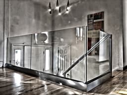 If you want truly minimalistic railings, nothing beats glass. Our glass ...