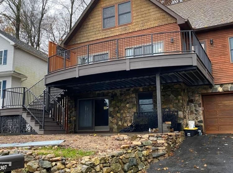 Metropolitan Railing Metro Railings | Aluminum Railings